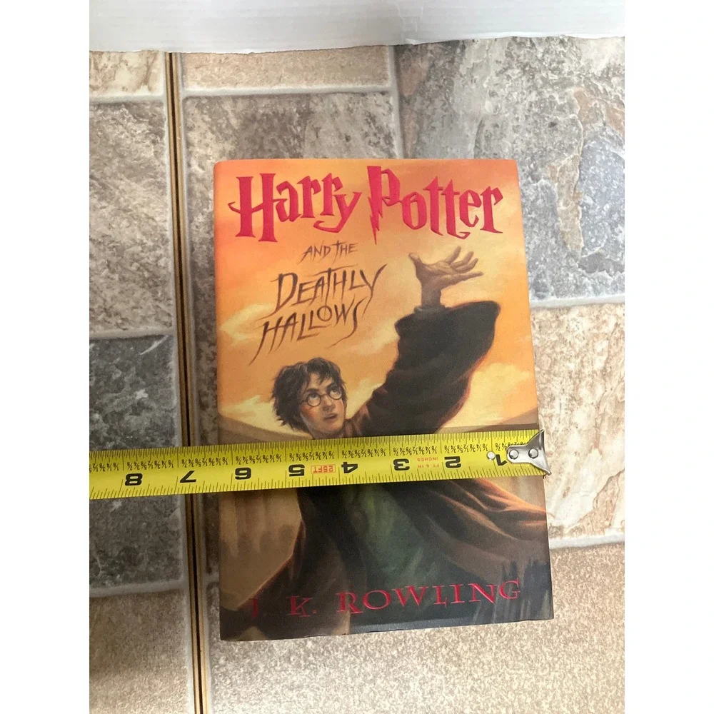 Harry‎ Potter and the Deathly Hallows Book J.K. Rowling Hardcover